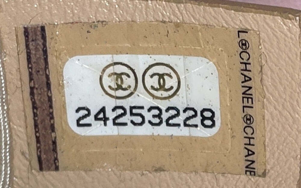 Chanel Boy Flap Bag Quilted Lambskin #228730C36B - Picture 8 of 8